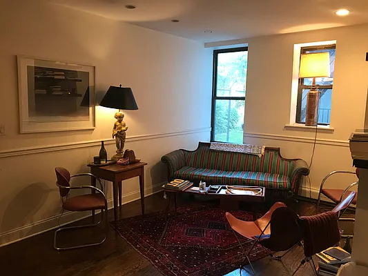 Rented by Mdays Realty | media 16