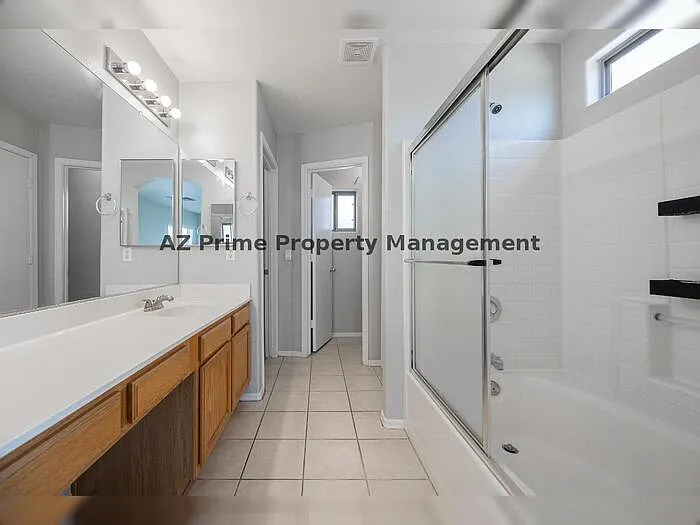 13344 W Desert Ln — Photo 15