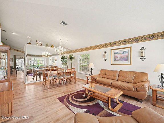 4th image of 7851 Citrus Creek Dr