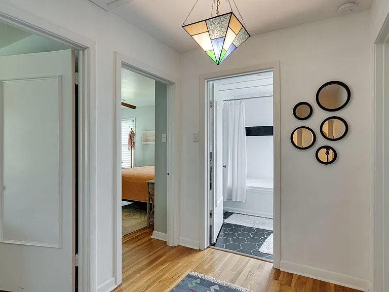 4240 Westmont Ct — Photo 13
