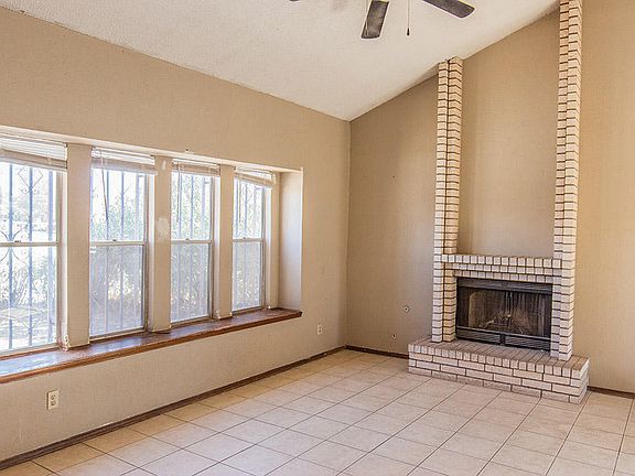 4th image of 9802 Isaac Dr