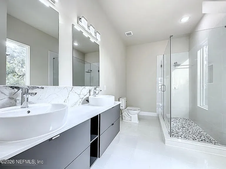 5395 Heckscher Dr — Photo 27