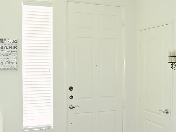 4th image of 28641 Bar Harbor Ln