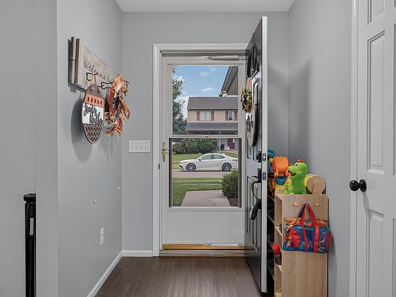 3rd image of 12432 Wandering Way