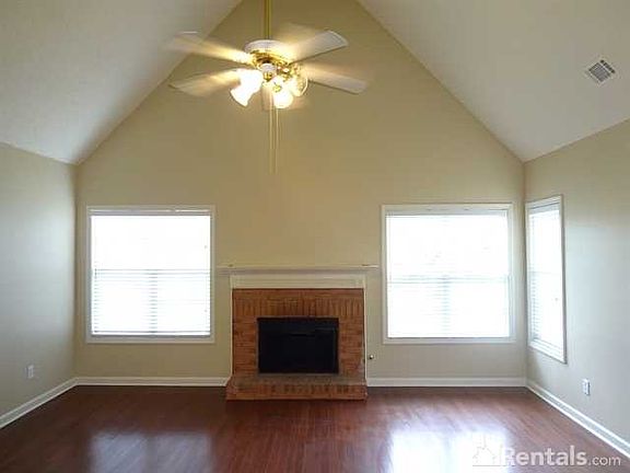 2nd image of 1451 Elena Dr