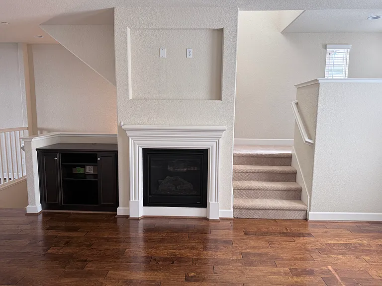 241 Hockney Ave — Photo 2