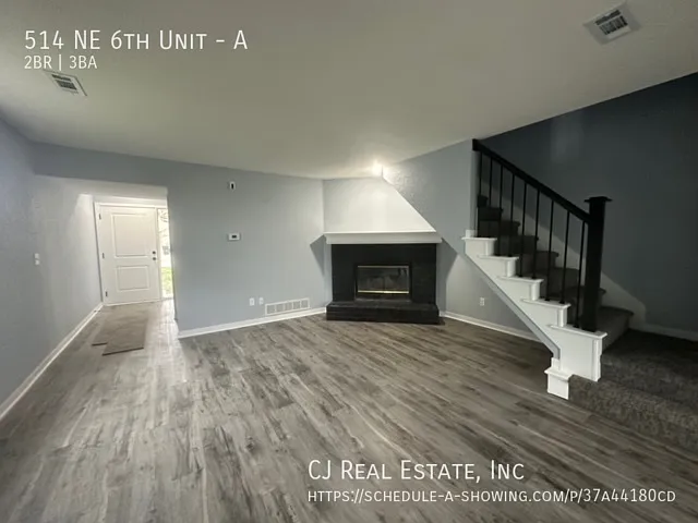 514 NE 6th St #A — Photo 2