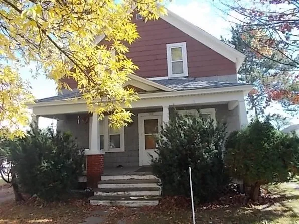 713 S 9th Ave, Wausau, WI 54401