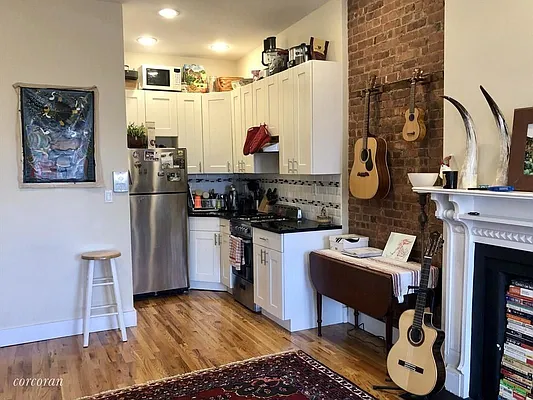 Rented by Corcoran | media 18