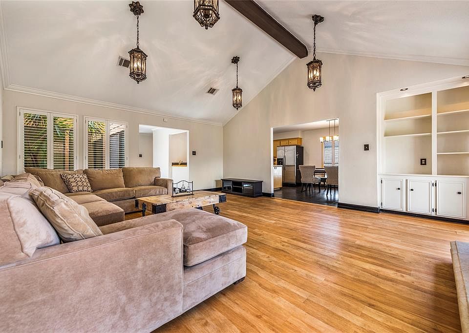 1st image of 10202 Briar Rose Dr