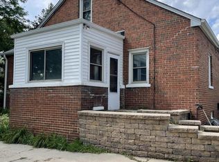 4844 S 20th St, Milwaukee, WI 53221