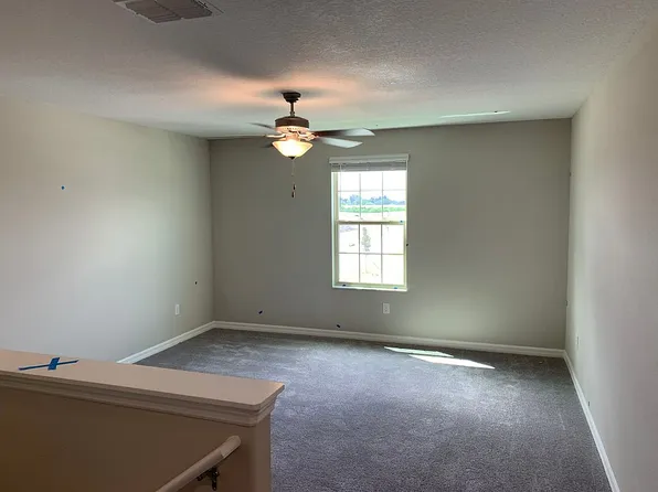 715 Calico Scallop St, Ruskin, FL 33570