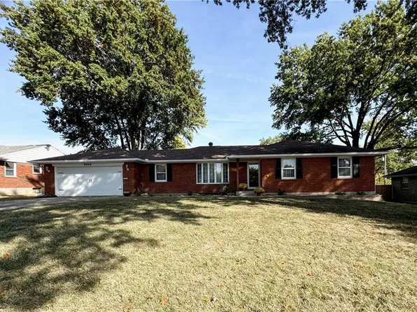 9404 E 30th St, Independence, MO 64052