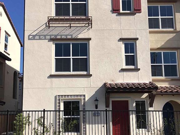 2nd image of 14757 Palmera Ct