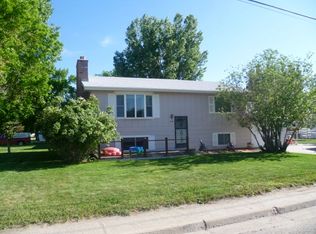 1120 Russell Ave, Worland, WY 82401