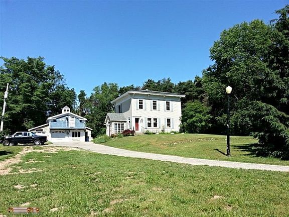 2nd image of 475 Martindale St NW