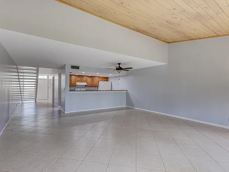 227 Old Meadow Way — Photo 14