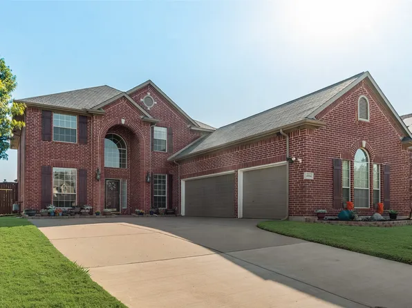 4104 Tree House Ln, Corinth, TX 76208