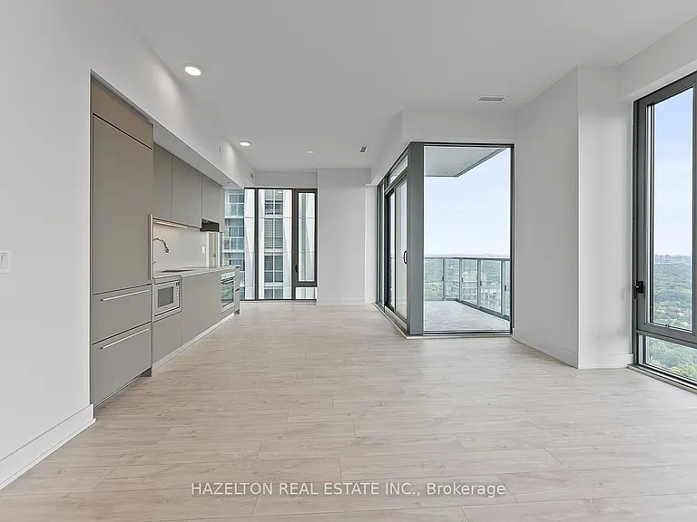 8 Cumberland St #4307 — Photo 10