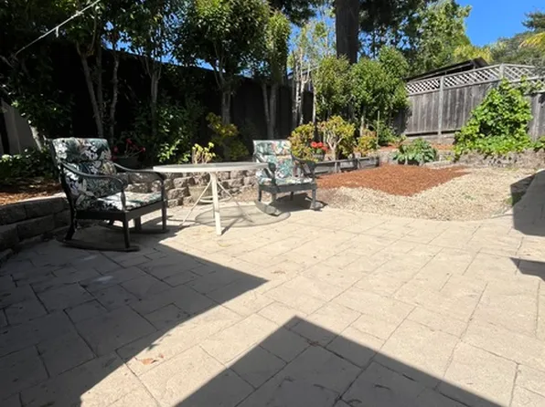 402 Pine St, Capitola, CA 95010