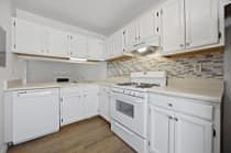 4th image of 4066 Heritage Valley Ct