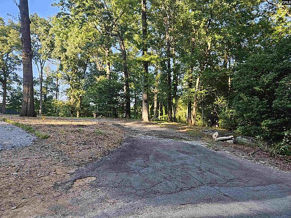4th image of 1540 Sewanee Dr