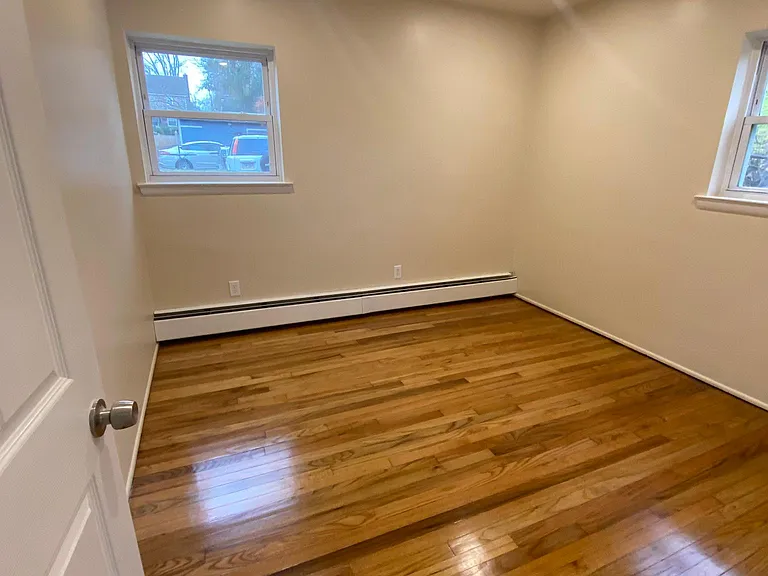 2510 Harding Ave #1 — Photo 4