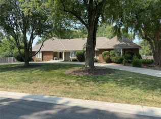 4012 W 138th Ter, Leawood, KS 66224