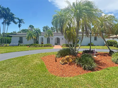 7600 SW 174th St Photo 1
