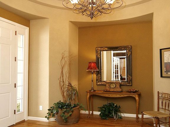 Gorgous foyer awaits your guests!