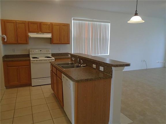 4th image of 342 Erie Dr