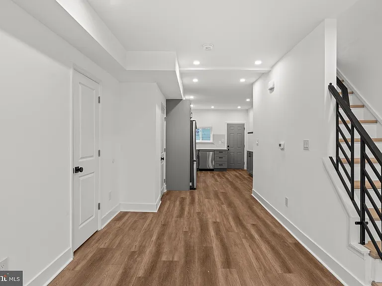 3047 N Bonsall St — Photo 5