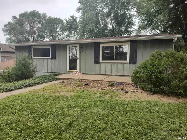 117 Melody Ln, East Peoria, IL 61611