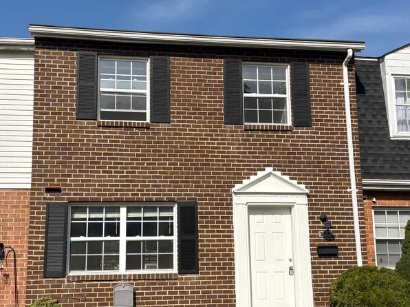 318 Ringold Valley Cir, Cockeysville, MD 21030
