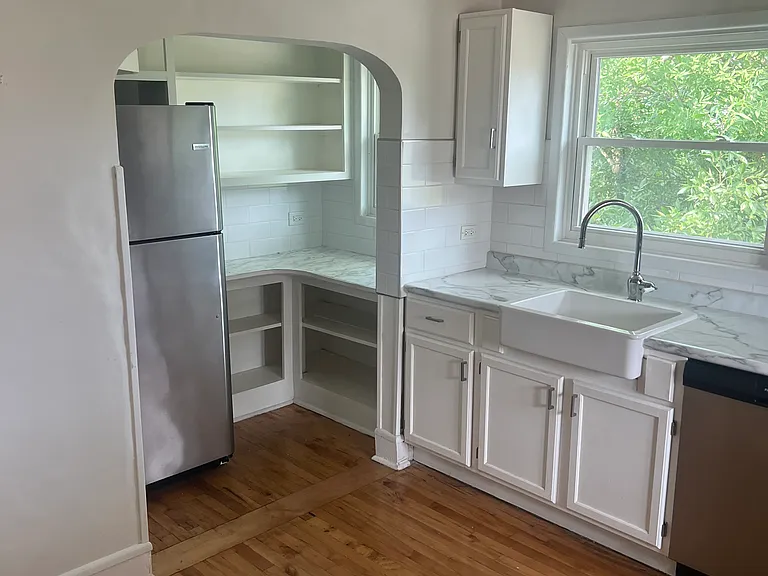 5331 N Manila Ave #2 — Photo 2