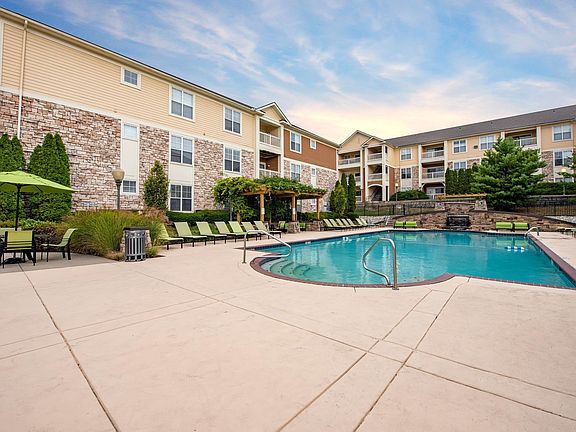 3rd image of 8502 Sugar Maple Dr #5421-104