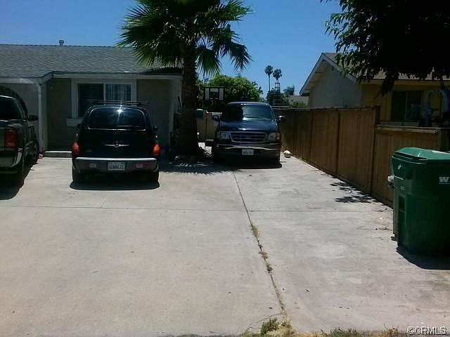 2nd image of 129 Lancer Ave