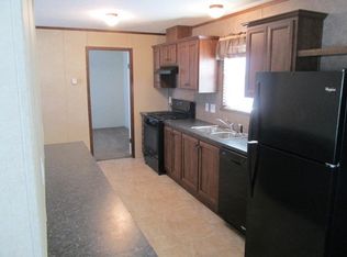 20720 Rosedale Dr, Clinton Twp, MI 48036