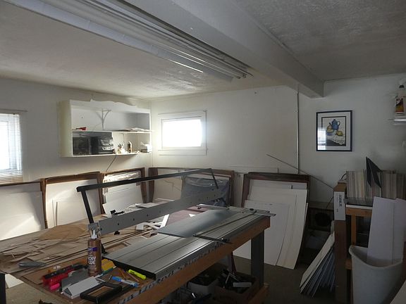 3rd image of 624 S 2nd Ave
