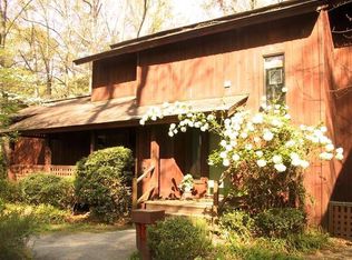 15 Northlake Dr, Peachtree City, GA 30269