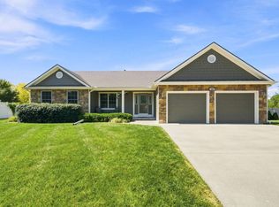 106 Cheyenne Dr, Junction City, KS 66441