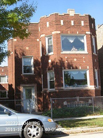 2nd image of 7352 S Langley Ave