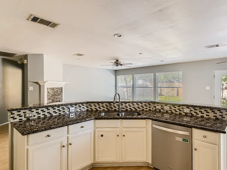 3104 Jubilee Trl — Photo 10
