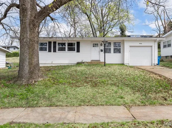 9218 Ellison Dr, Saint Louis, MO 63136