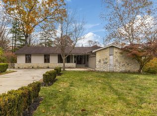 834 Persimmon Pl, Columbus, OH 43213