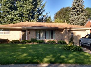 516 Roland Ave, Rockford, IL 61107