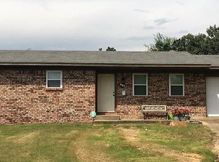 427 W Ottawa Ave, McAlester, OK 74501
