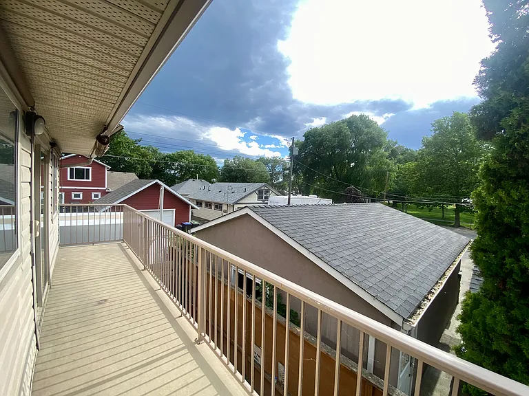 525 Central Ave — Photo 11