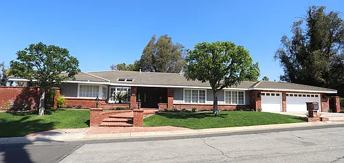 460 S Bridge View Dr Photo 1