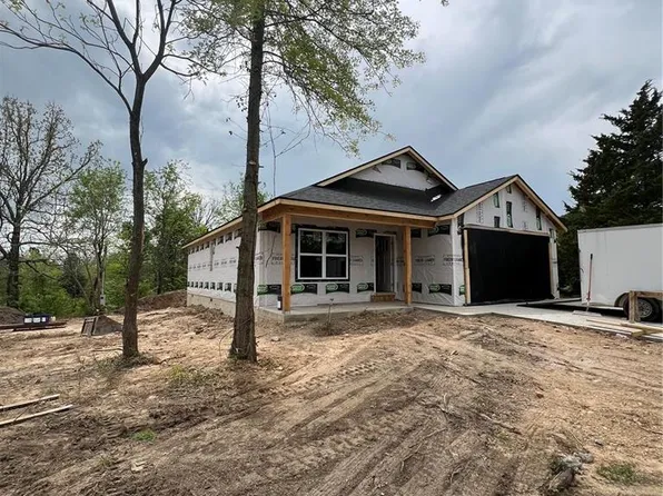 1203 W Coffman, Salem, MO 65560